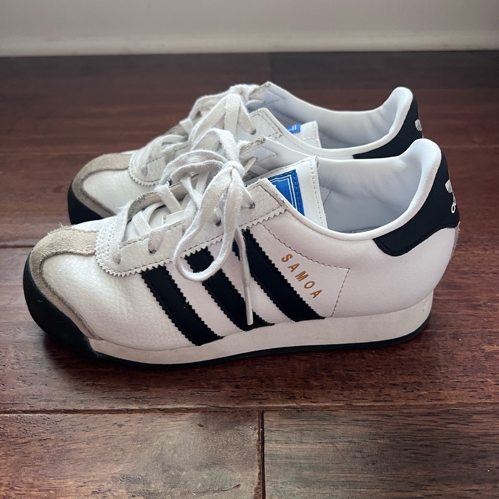 Boys/Kids Adidas Samoa Size 1.5